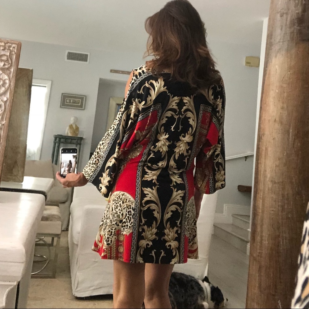 Eva Varro mini dress